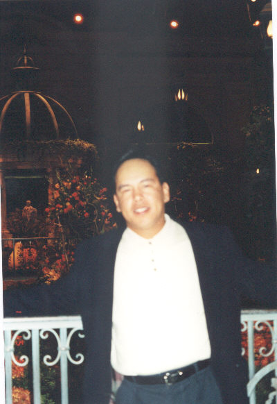 tommie.jpg (45167 bytes)